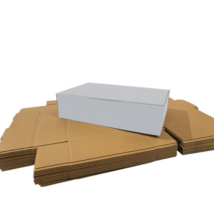 270 x 135 x 80mm White Die Cut Cardboard Mailing Boxes