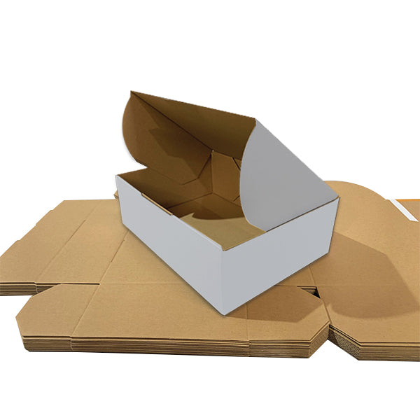 440 x 280 x 95mm White Die Cut Corrugated Mailing Boxes | Self-Locking, Flat-Pack, Eco-Friendly