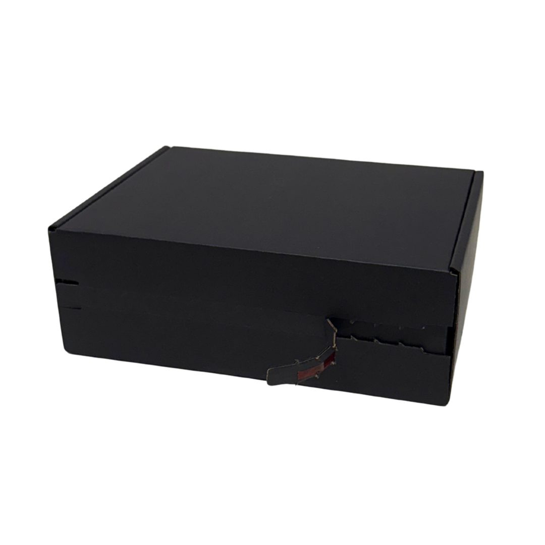 Full Black Self Sealing Tuck Front Box 220 × 160 × 77 mm – Sturdy and Durable Cardboard Postal Boxes
